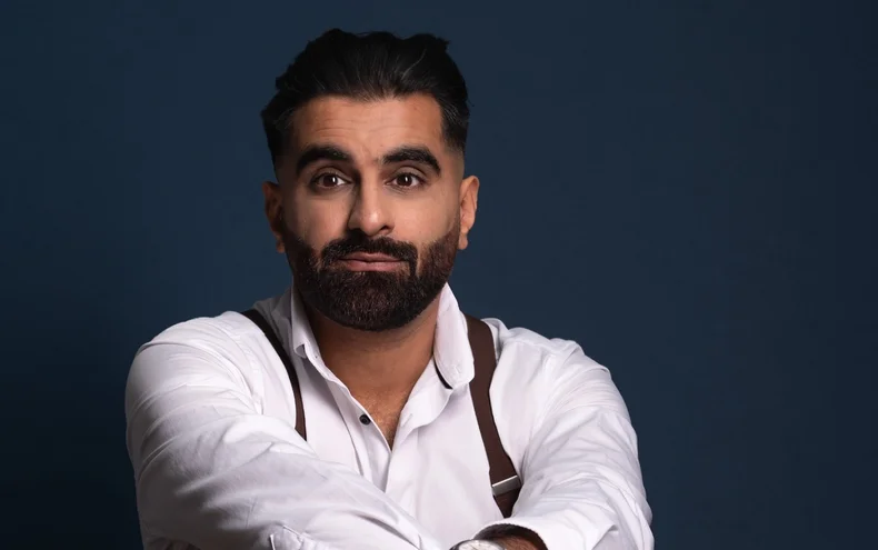 Tez Ilyas: After Eight - Derby Days Out