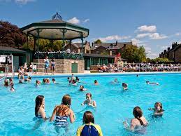 Hathersage Outdoor Swimming Pool - Derby Days Out